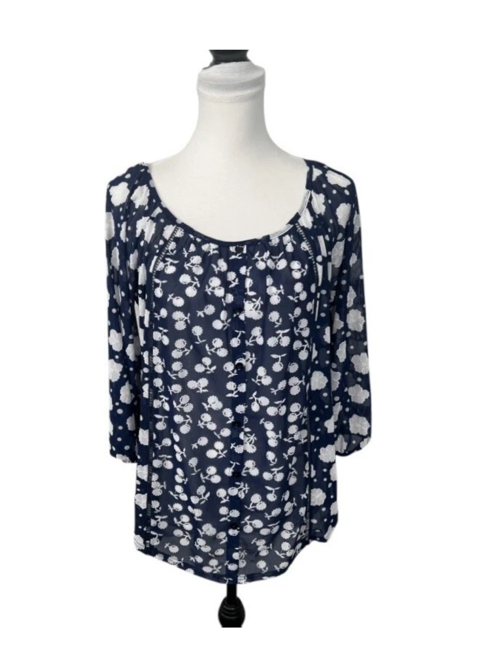 Siren Lily Blouse Petite XL Blue & White Floral Semi Sheer Button 3/4 Sleeve Top